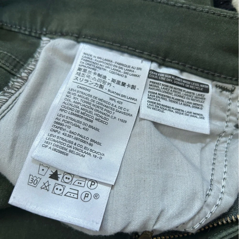 Levi's Women's 720 High-Rise Super-Skinny Jeans - Picture 10 of 10